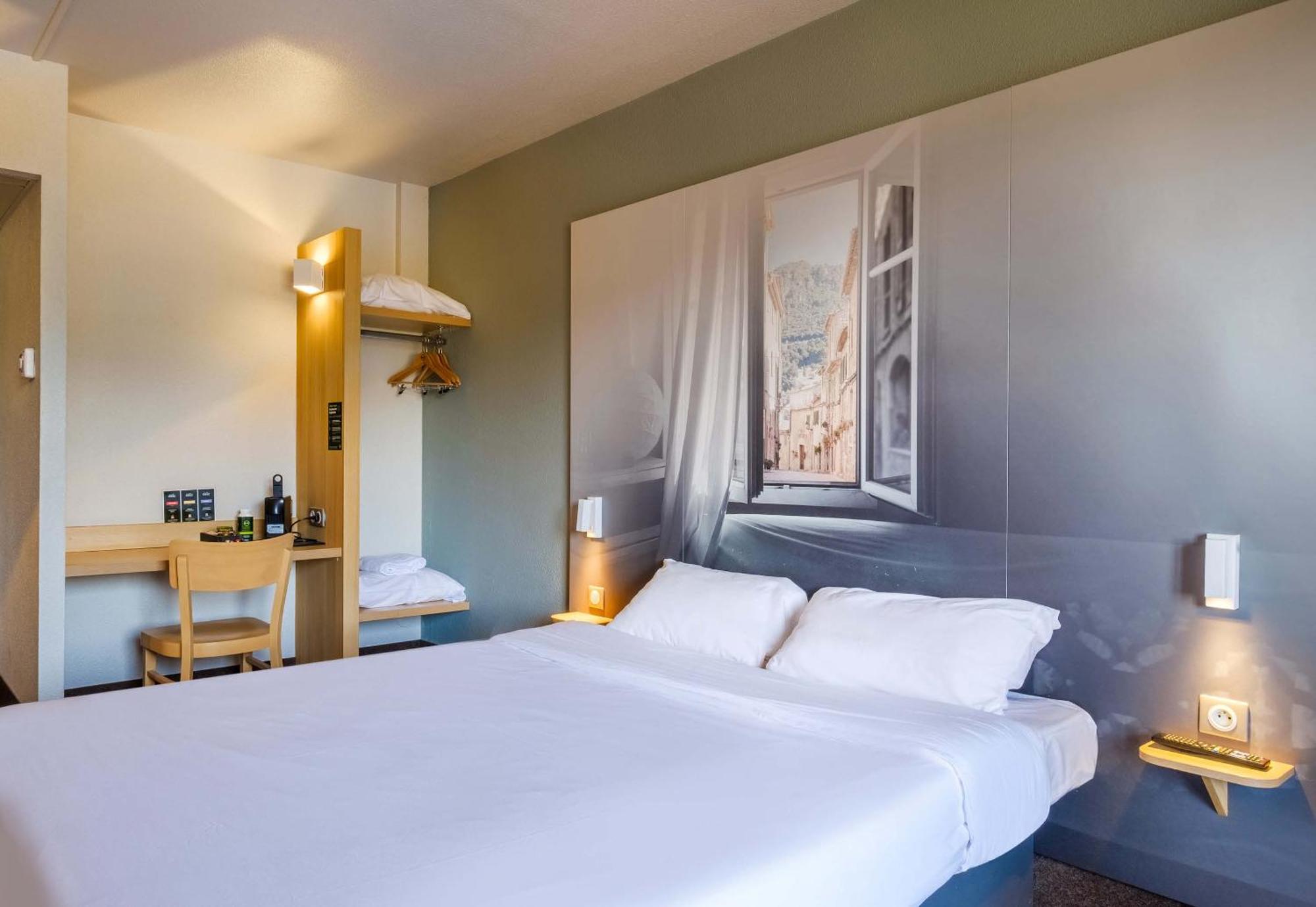 B&B Hotel Villeneuve Loubet Village מראה חיצוני תמונה