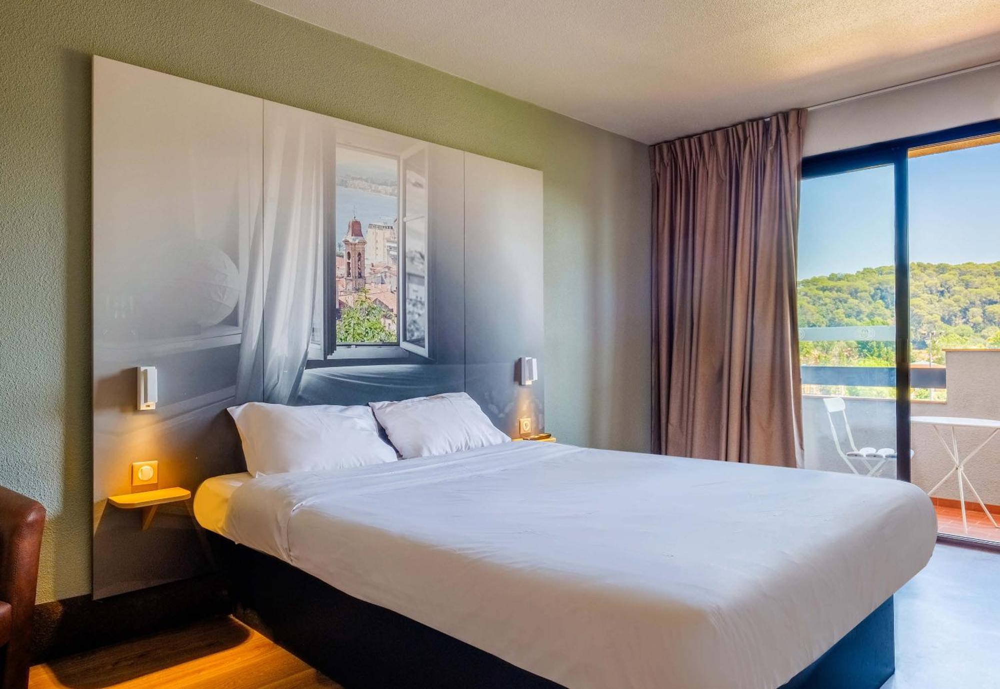 B&B Hotel Villeneuve Loubet Village מראה חיצוני תמונה