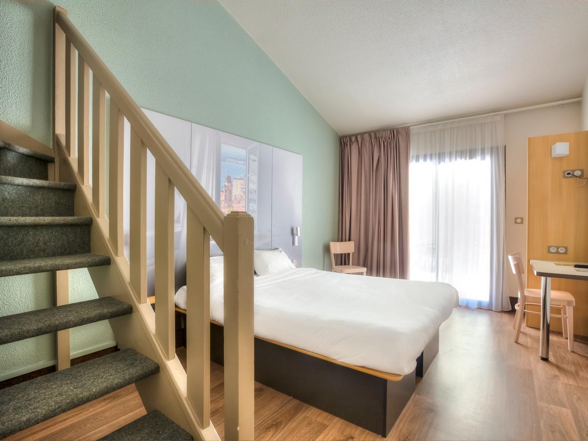 B&B Hotel Villeneuve Loubet Village מראה חיצוני תמונה