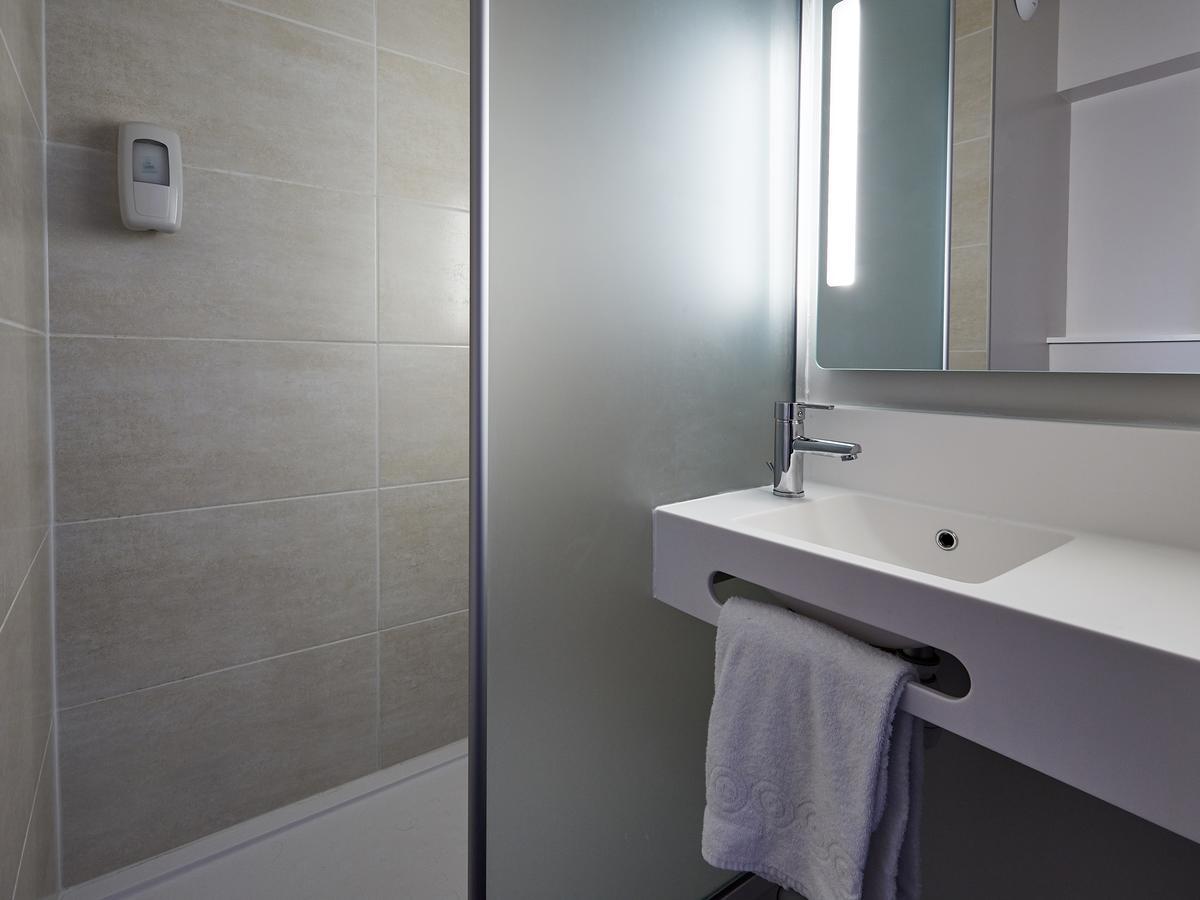 B&B Hotel Villeneuve Loubet Village מראה חיצוני תמונה