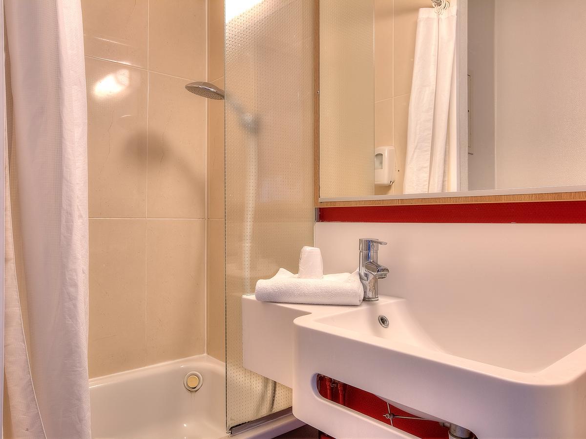 B&B Hotel Villeneuve Loubet Village מראה חיצוני תמונה